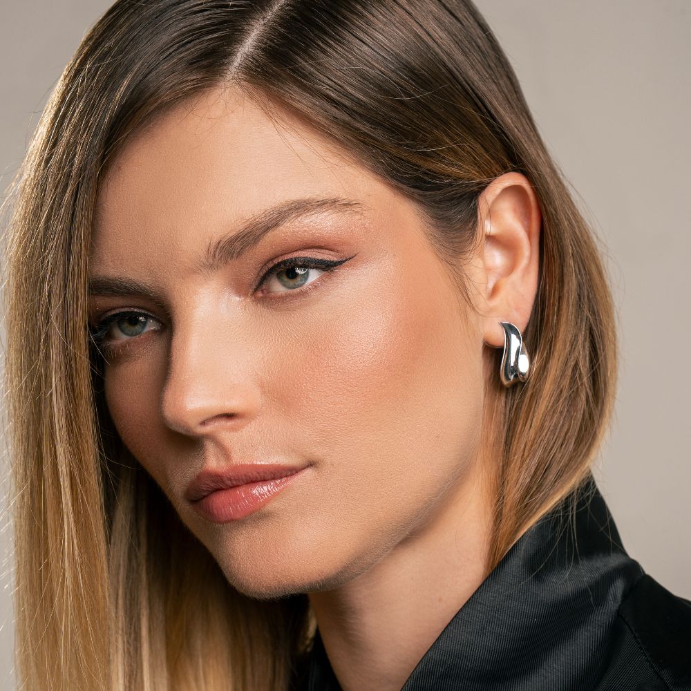 Brinco Curves em Prata