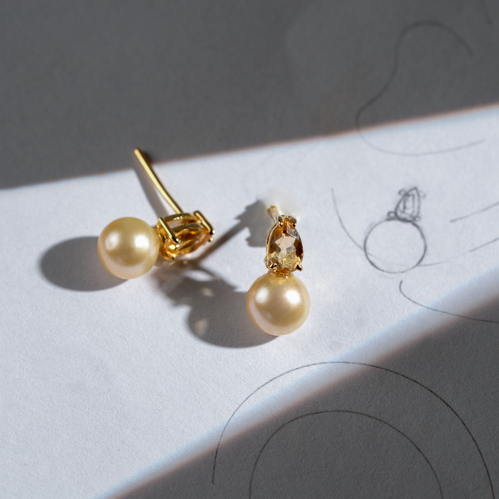 Brinco Sunny em Ouro Amarelo com Pérolas e Citrinos