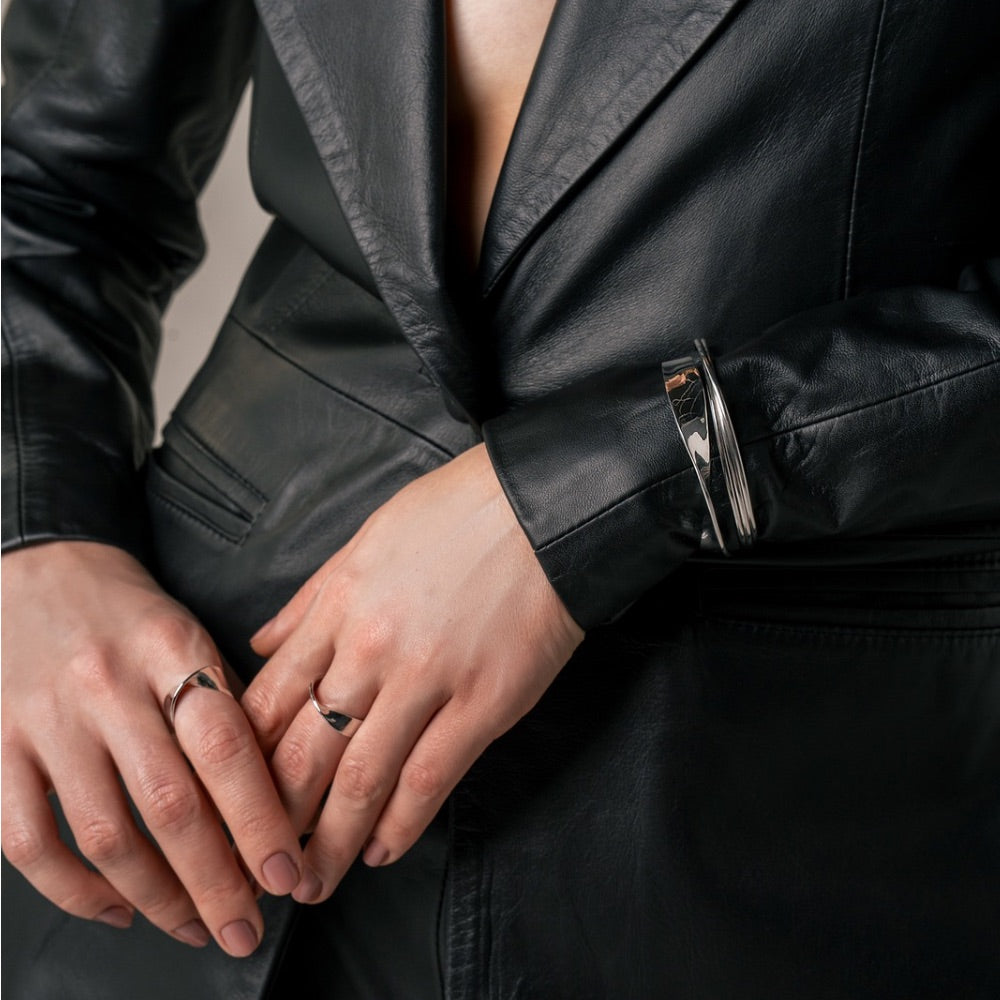 Pulseira Curves em Prata