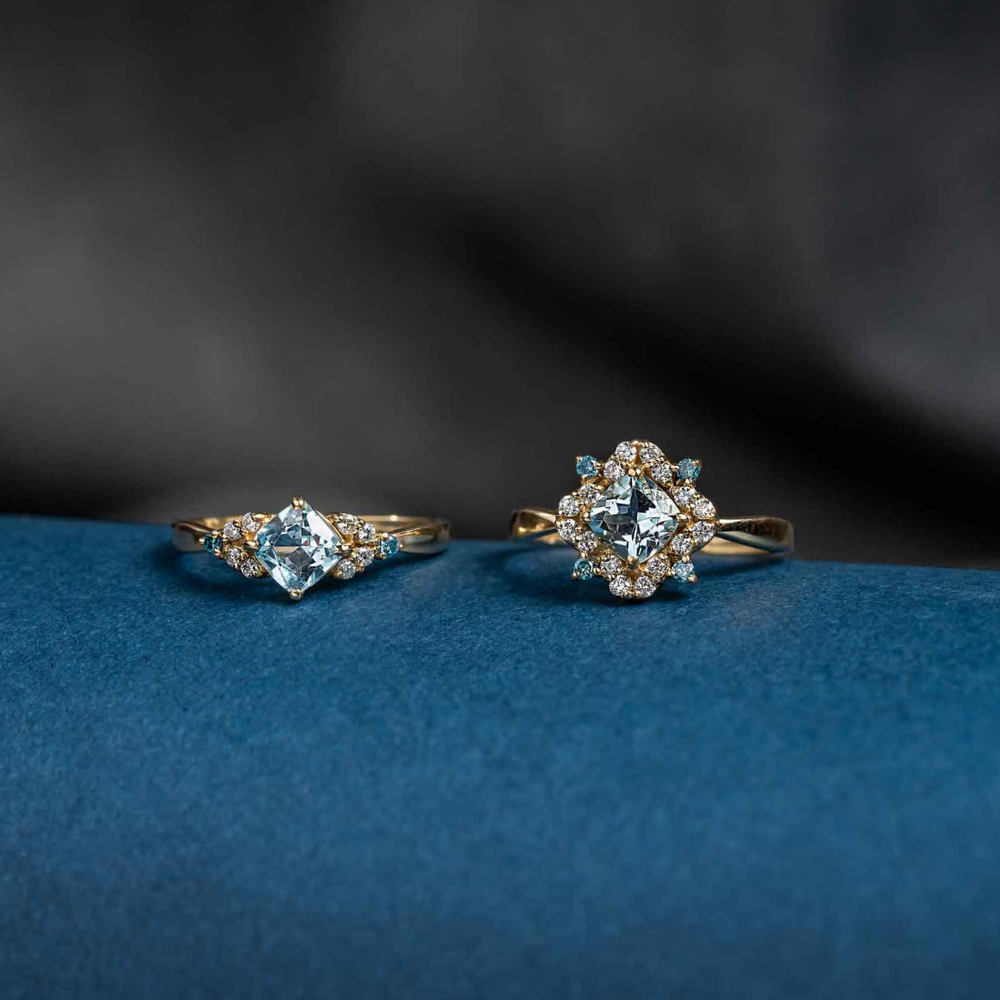 Anel Lace em Ouro Amarelo, Topázio Sky, Diamante Incolor e Diamante Azul