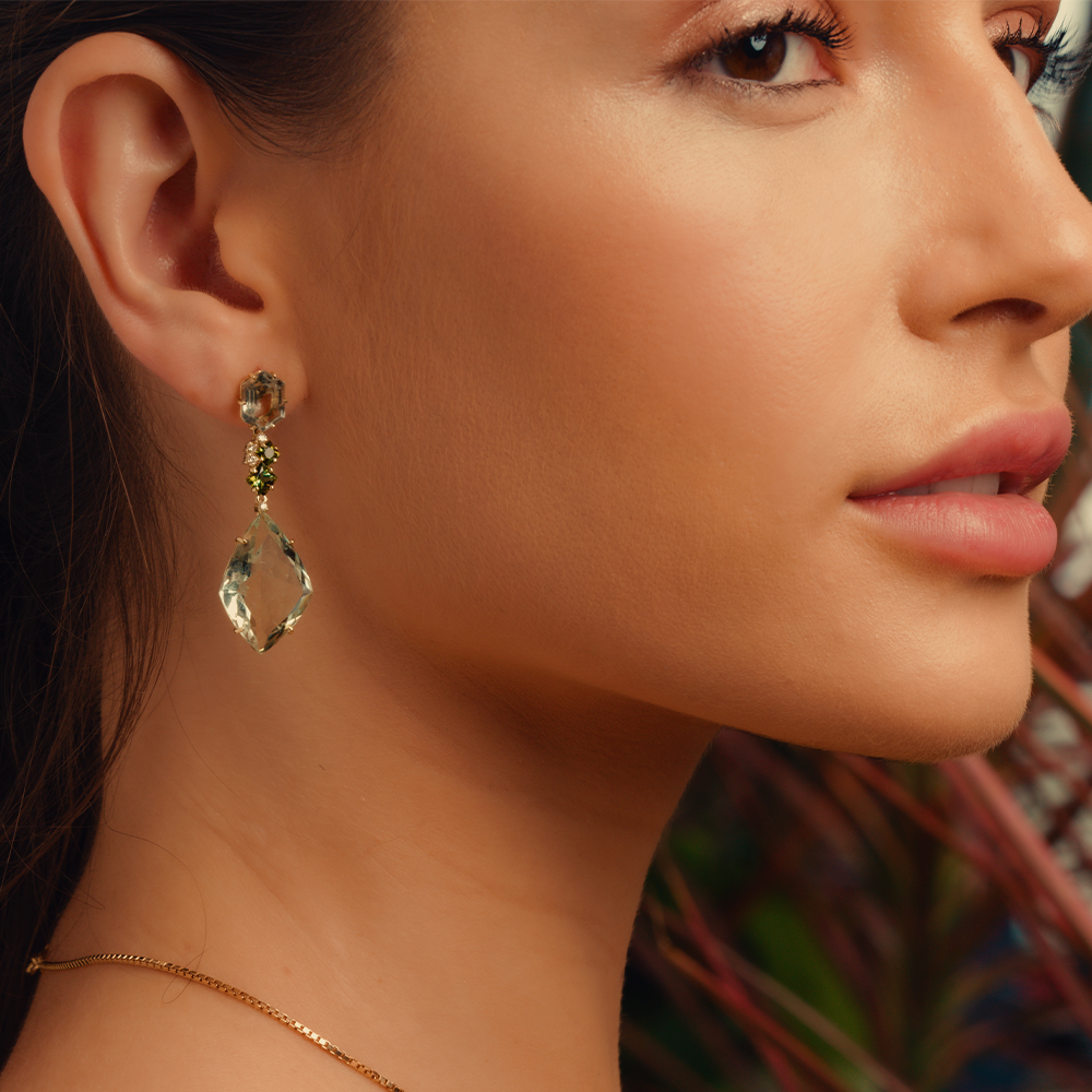 Brincos Tropical em Ouro Amarelo com Prasiolita, Turmalina Verde e Diamantes